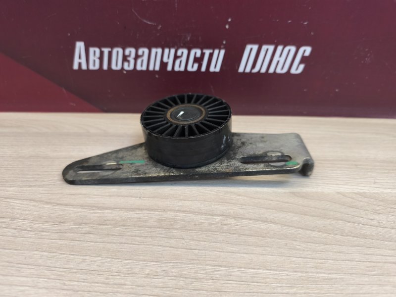 Ролик натяжной