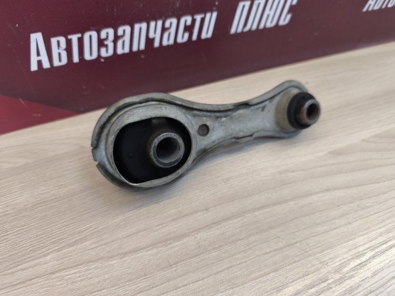 Опора двигателя