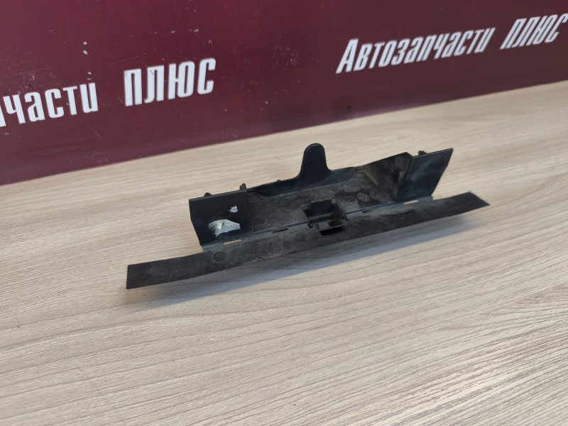 Дефлектор радиатора