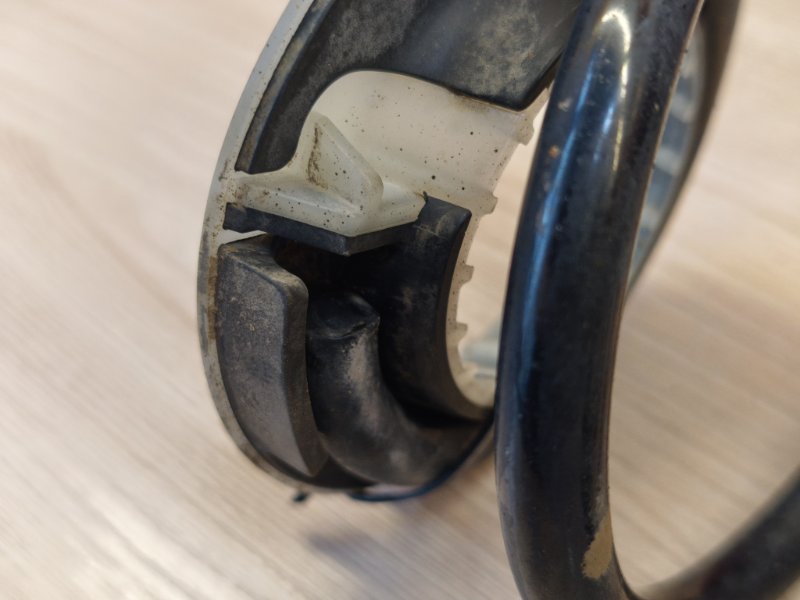 Пружина подвески