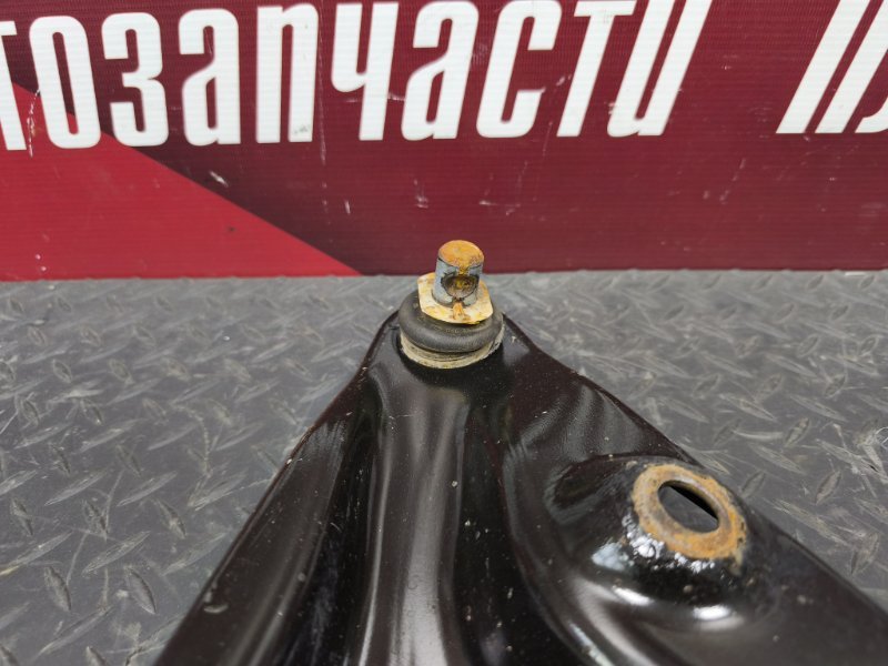 Рычаг подвески