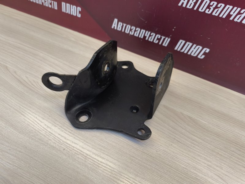 Кронштейн балки