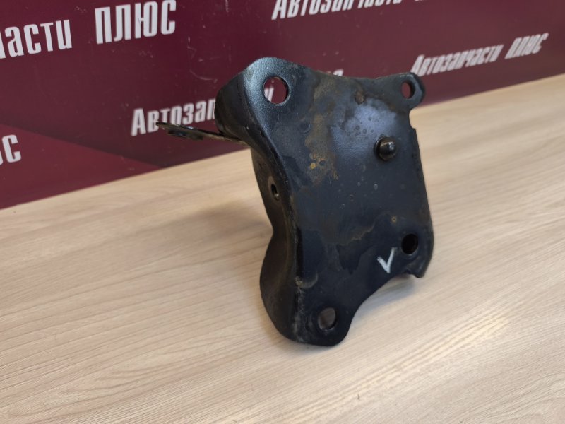 Кронштейн балки