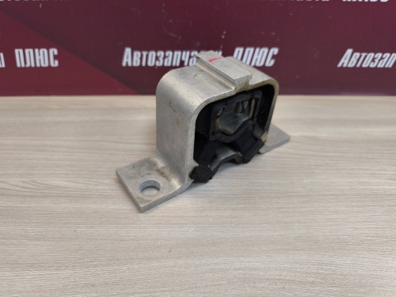 Опора двигателя