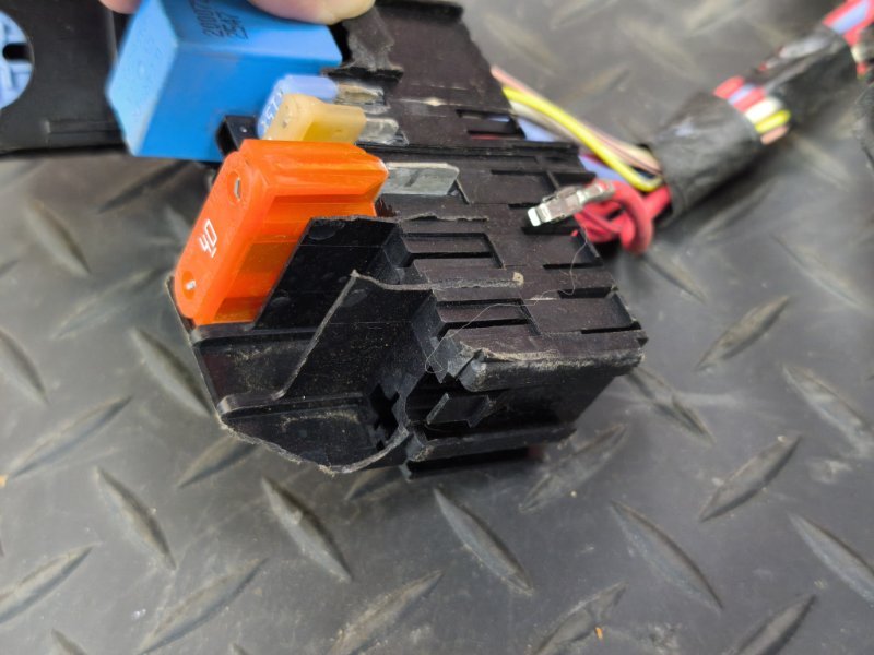 Проводка подкапотная