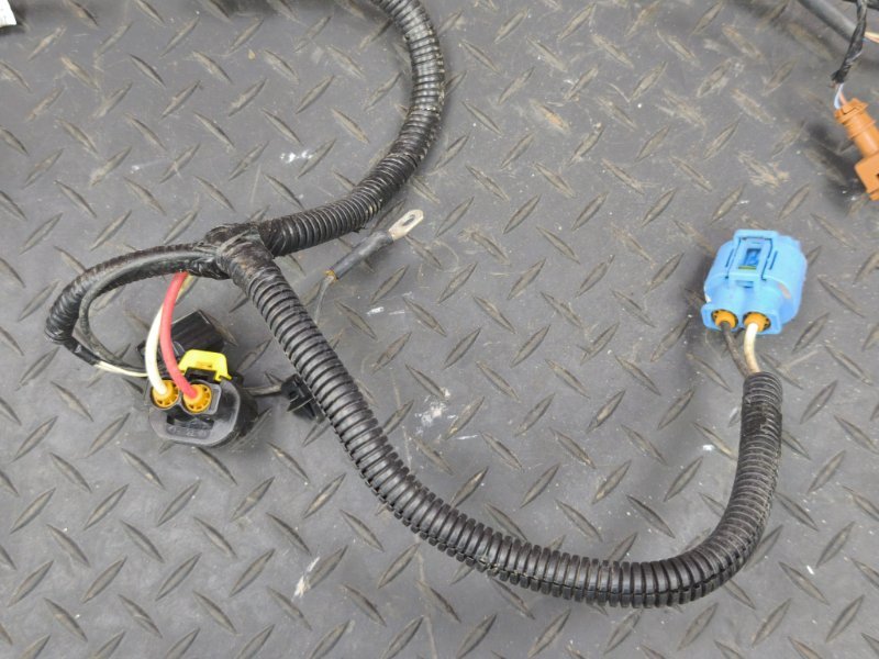 Проводка подкапотная