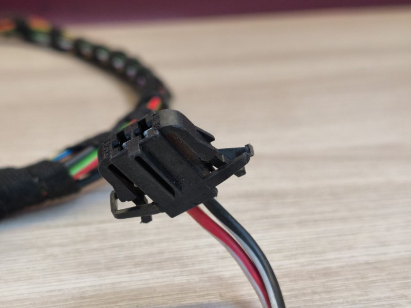 Проводка двери