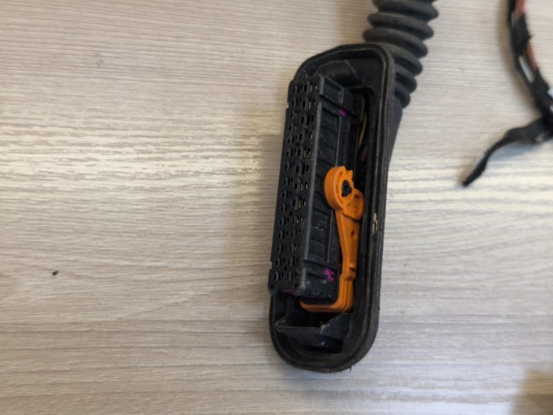 Проводка двери