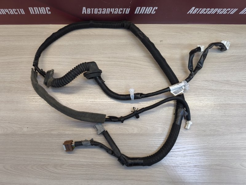 Проводка крышки багажника