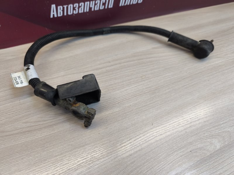 Клемма аккумулятора