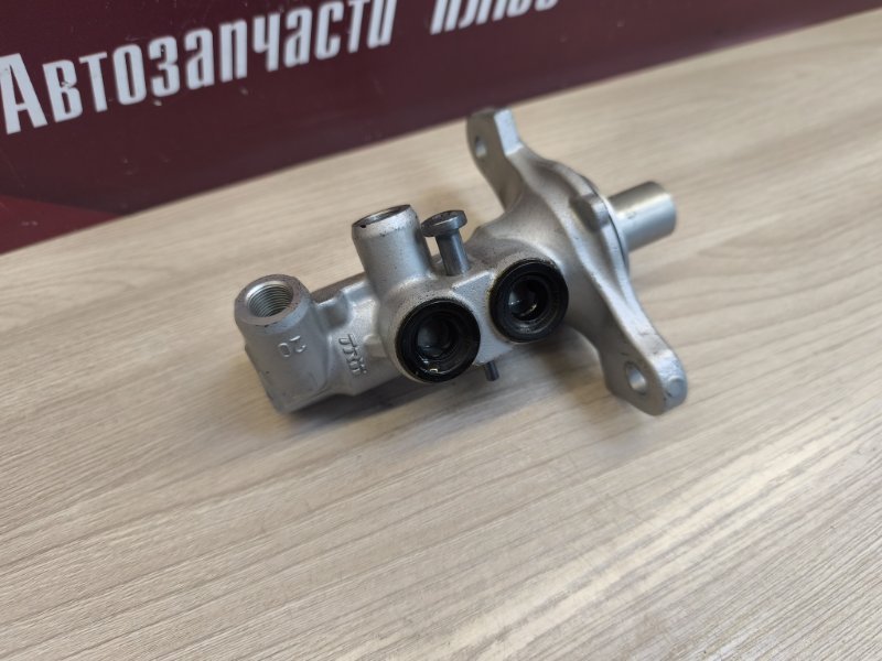 Главный тормозной цилиндр