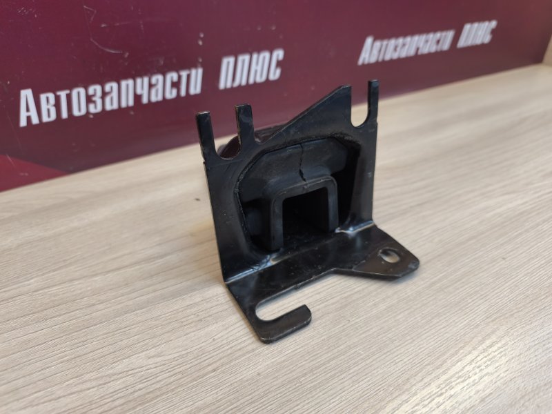 Опора двигателя