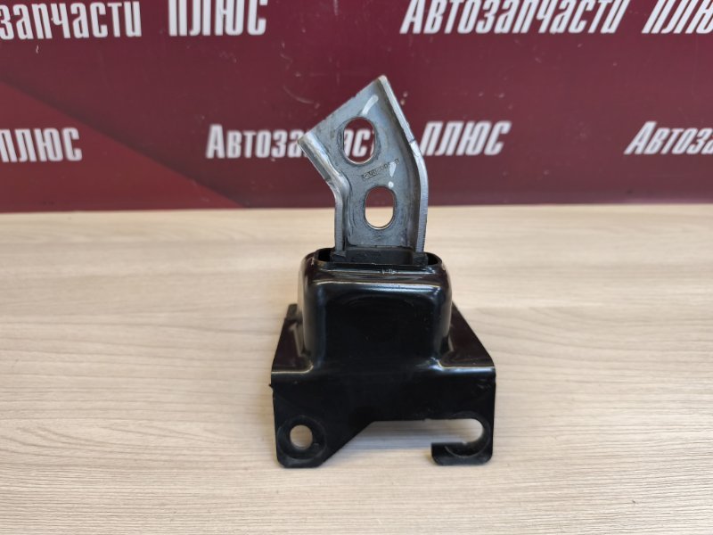 Опора двигателя