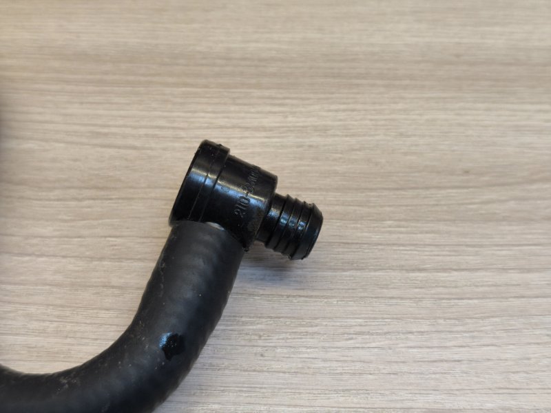 Шланг вакуумного усилителя