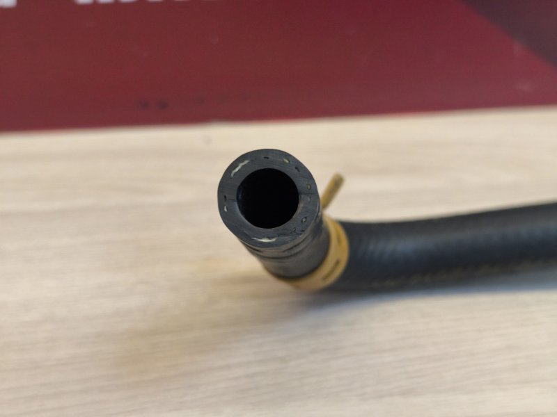 Шланг вакуумного усилителя