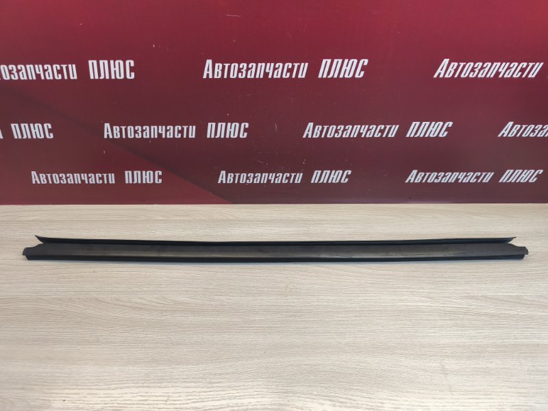 Уплотнитель стекла двери внутренний