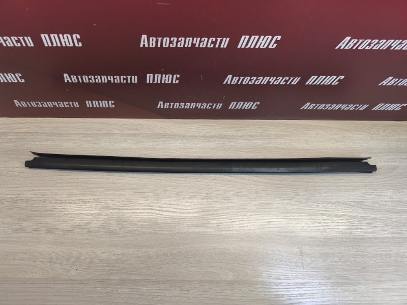 Уплотнитель стекла двери внутренний