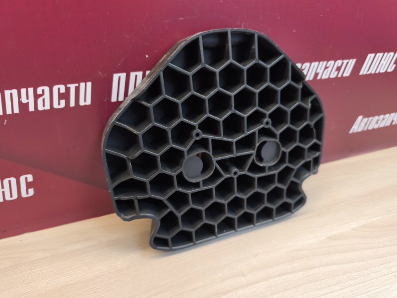 Кронштейн стеклоподъемника