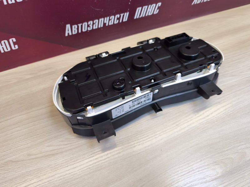 Щиток приборов