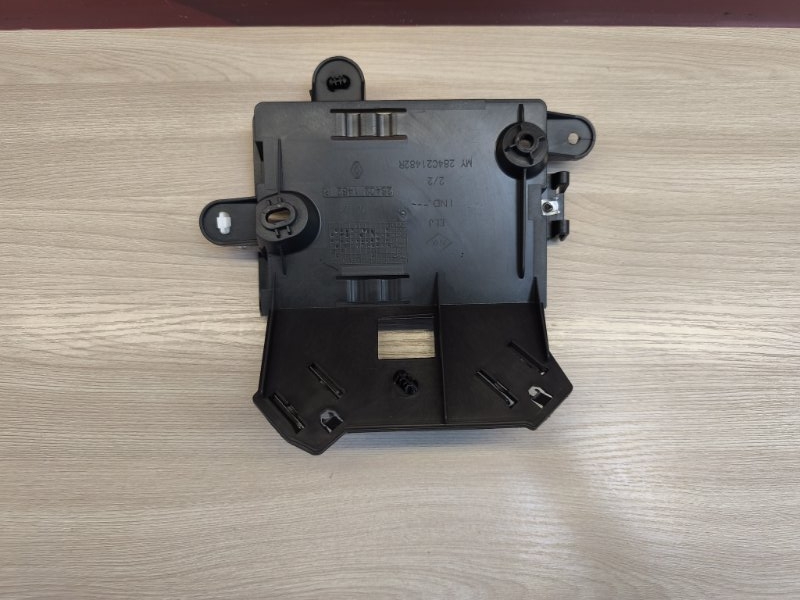 Кронштейн блока комфорта