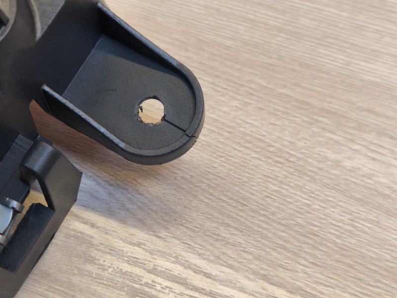 Кронштейн блока комфорта