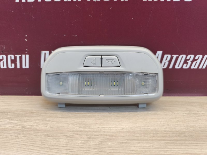 плафон освещения салона