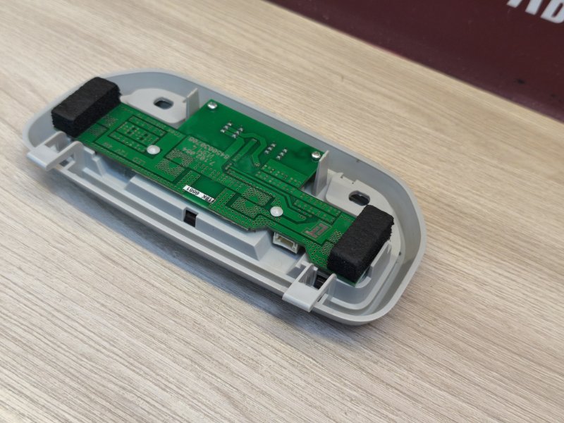 плафон освещения салона