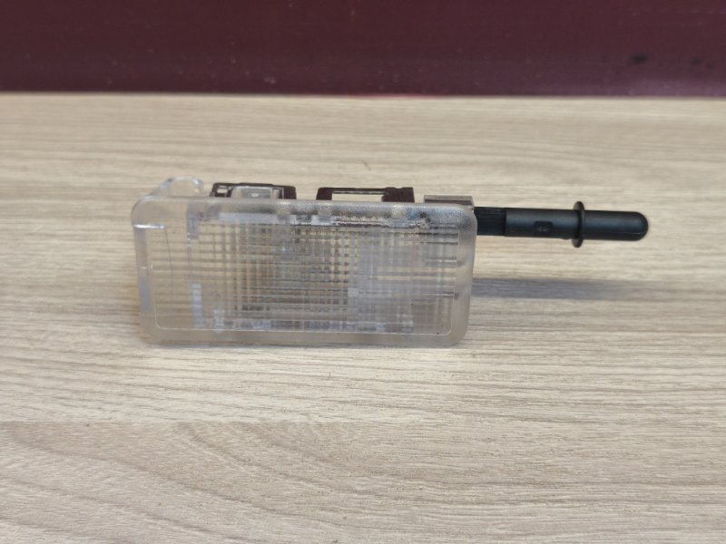 Плафон подсветки багажника