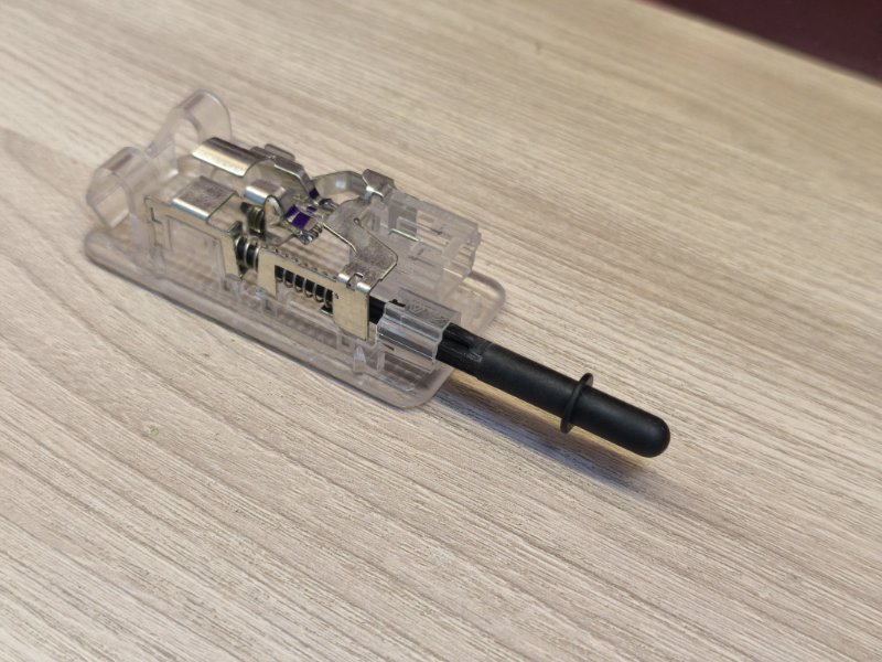 Плафон подсветки багажника