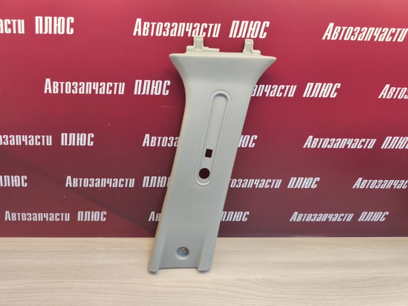 Обшивка средней стойки