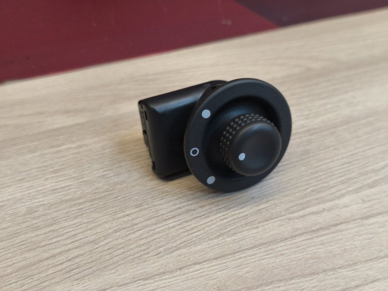 Блок регулировки зеркал