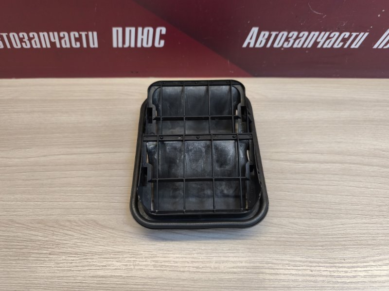 Клапан вентиляции салона