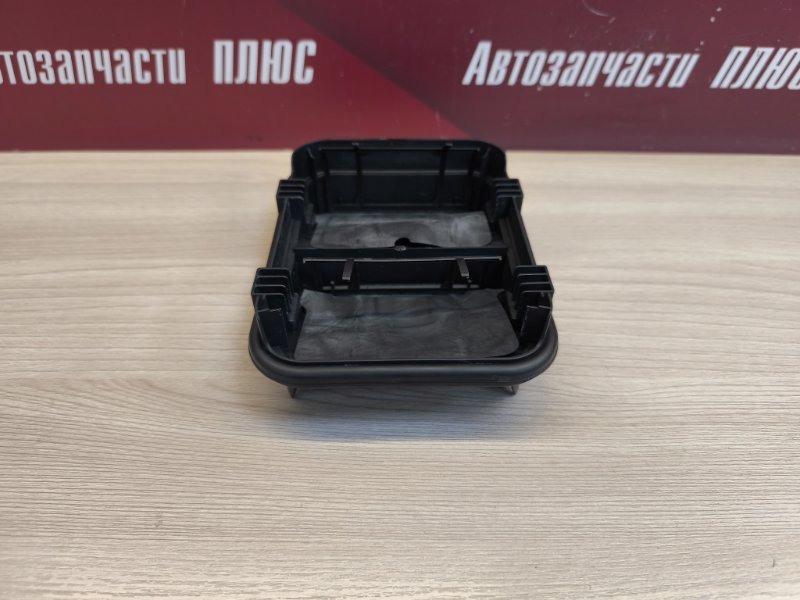 Клапан вентиляции салона