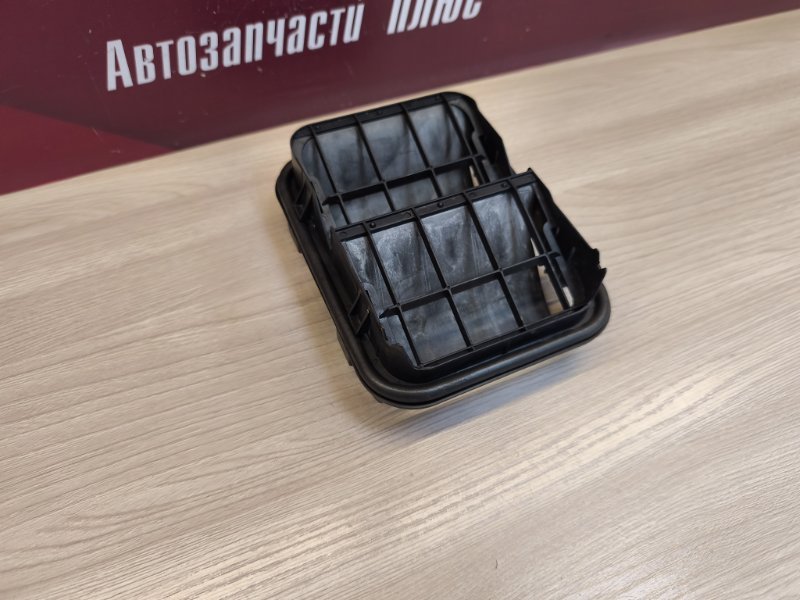 Клапан вентиляции салона