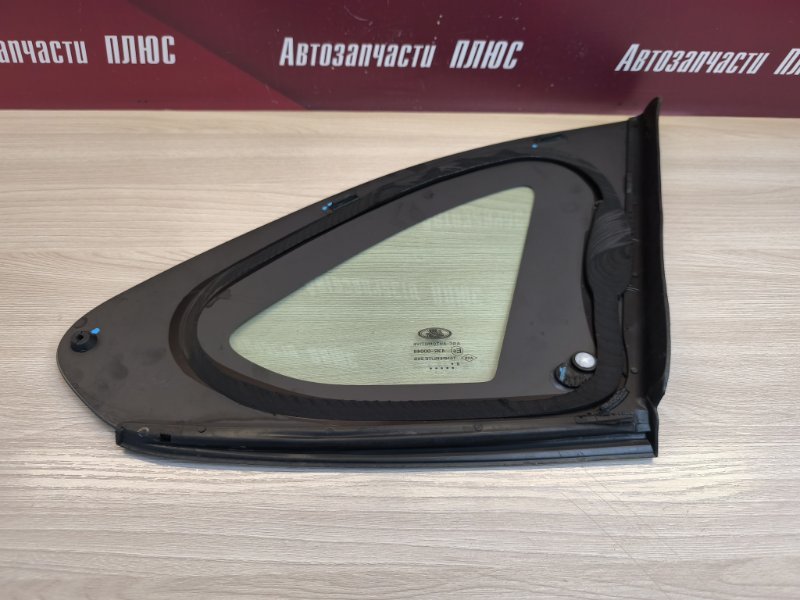 Форточка кузова