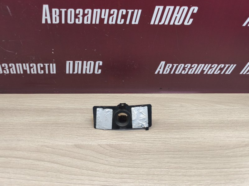 Кронштейн парктроника