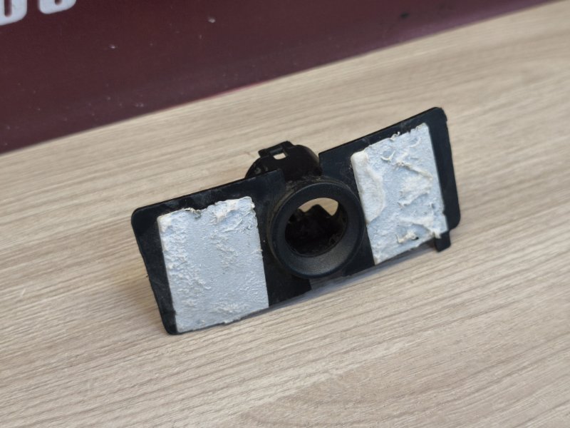 Кронштейн парктроника