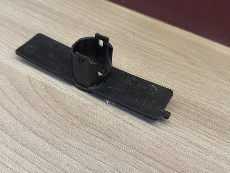 Кронштейн парктроника