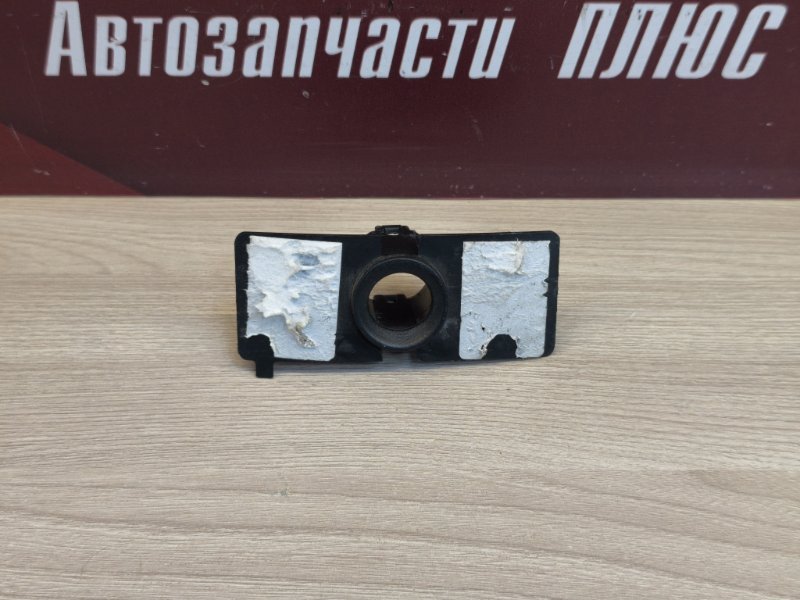 Кронштейн парктроника