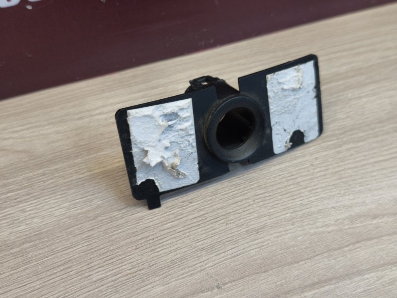 Кронштейн парктроника