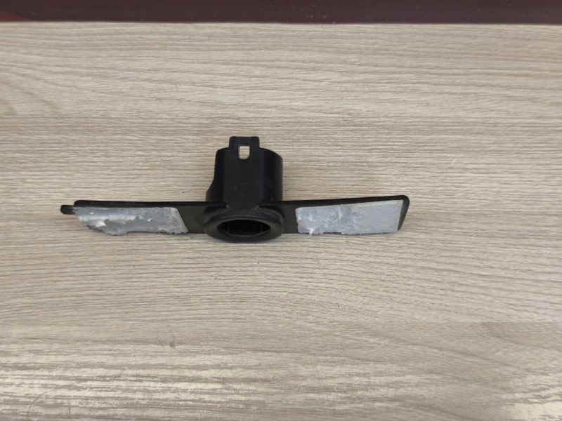 Кронштейн парктроника