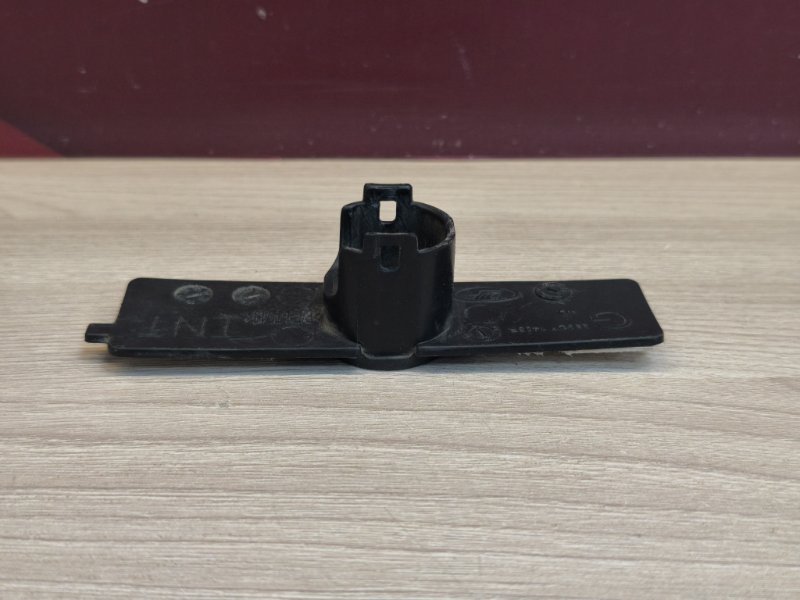 Кронштейн парктроника