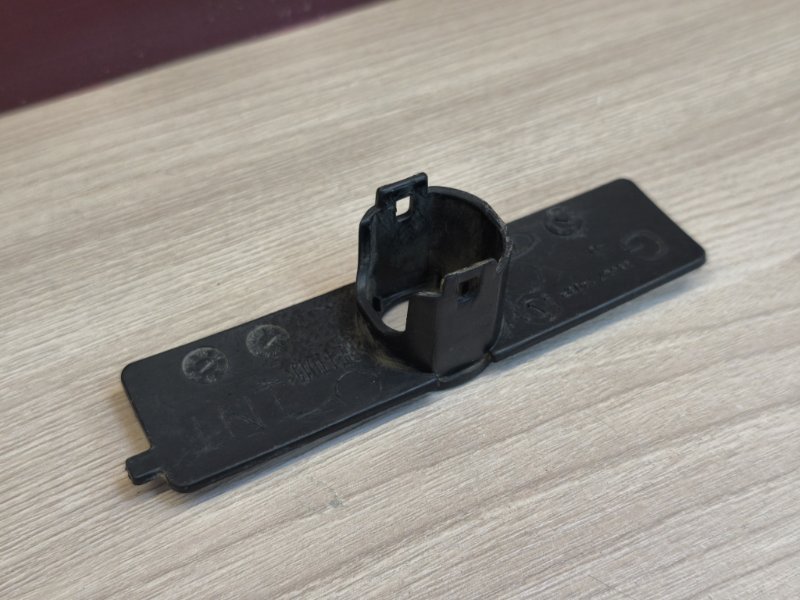 Кронштейн парктроника