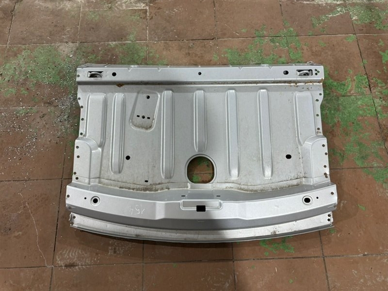 Задняя полка