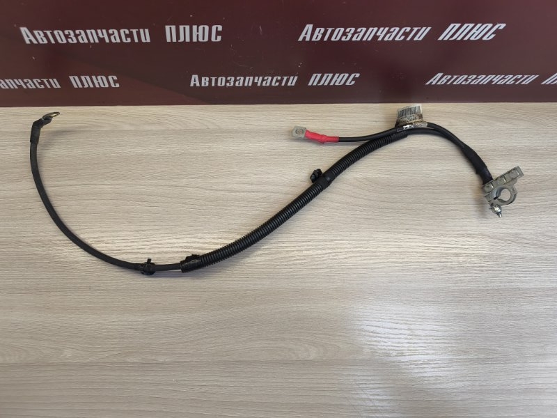 Клемма аккумулятора (минусовая)