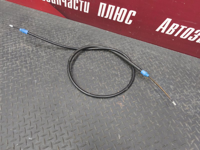 Трос стояночного тормоза