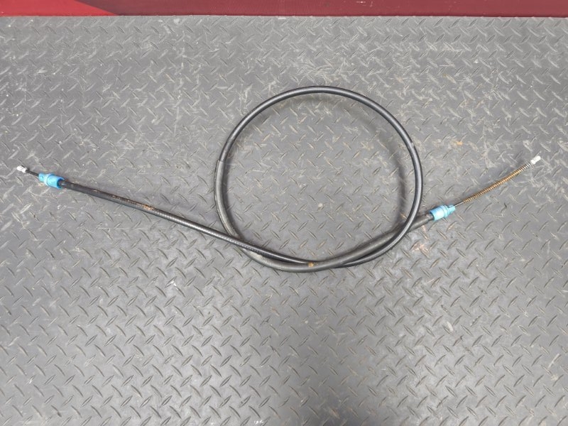 Трос стояночного тормоза