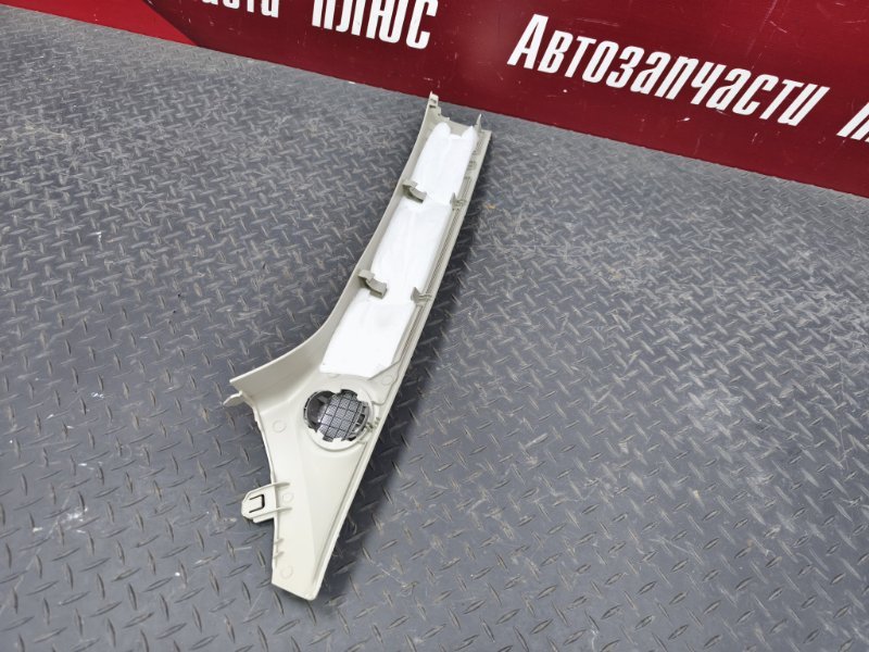 Обшивка стойки