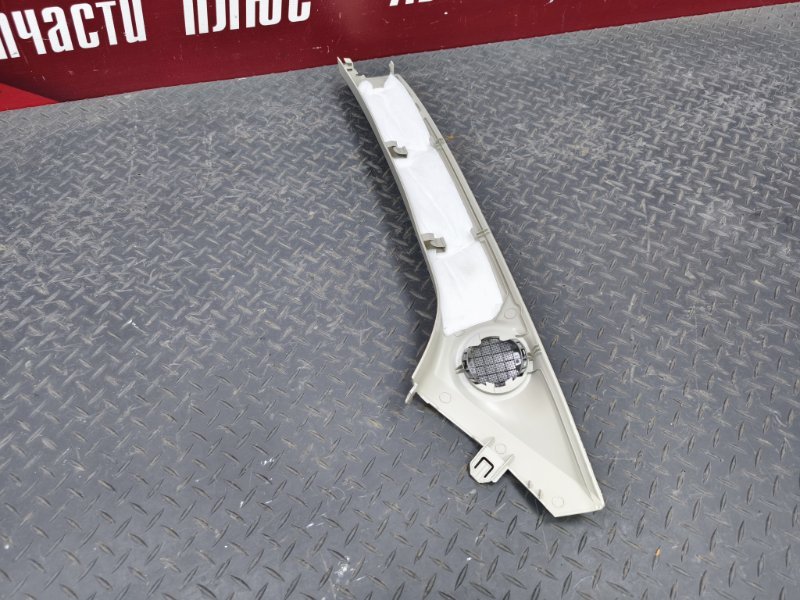 Обшивка стойки