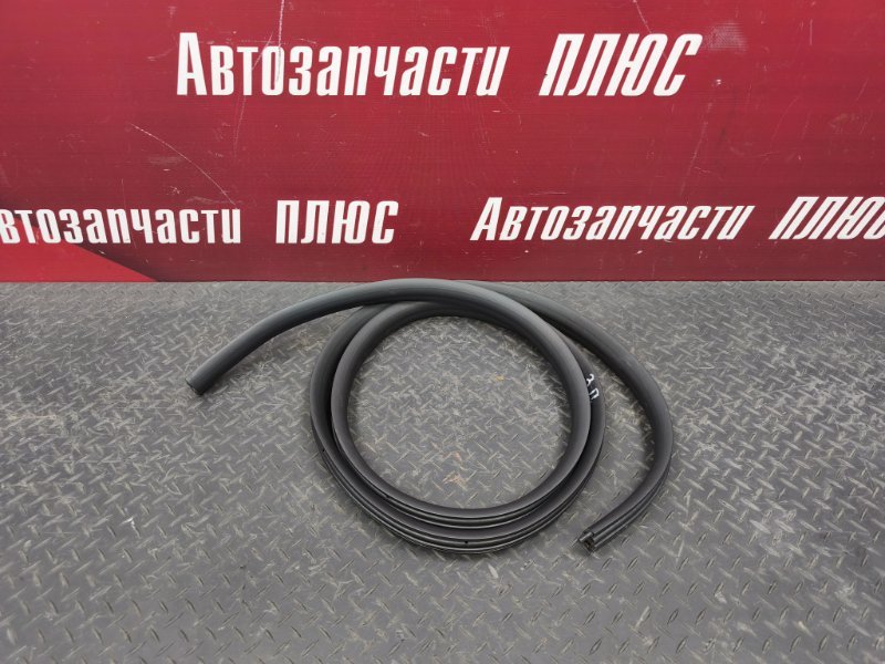 Уплотнитель проема      двери